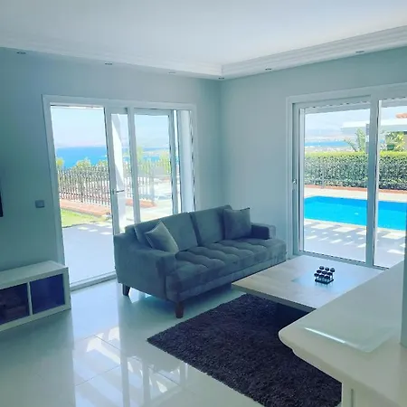 Luxury With Amazing View, Cesme