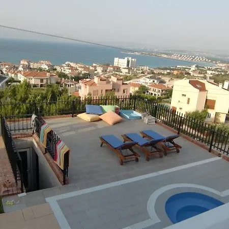Luxury With Amazing View, Holiday home Cesme